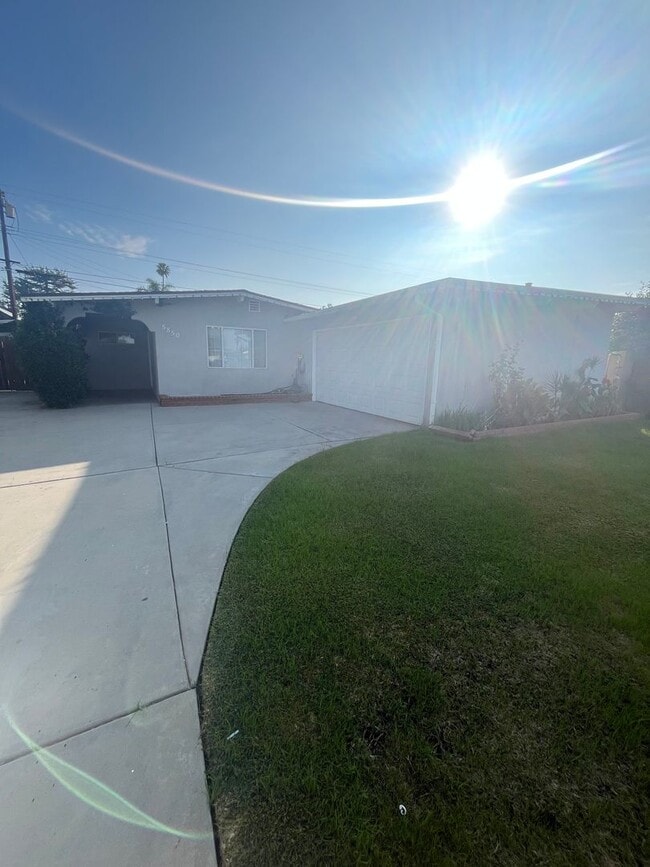 property at 5850 Cedarglen Dr