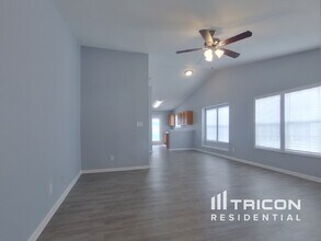 10429 Hugue Way in Charlotte, NC - Building Photo - Building Photo