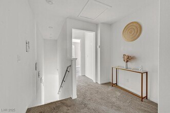 2845 Mariner Turquoise Ln in Las Vegas, NV - Building Photo - Building Photo