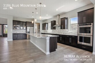3186 Blue Mountain Dr in Broomfield, CO - Building Photo - Building Photo