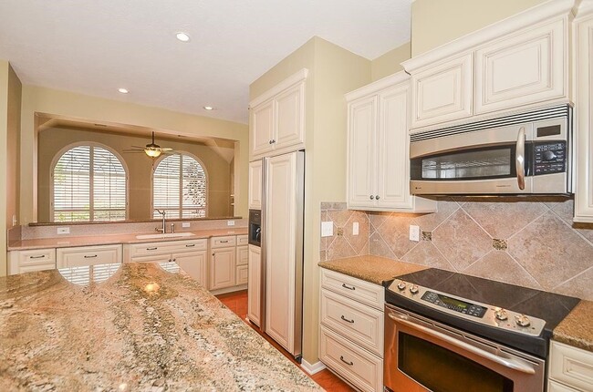 46 Grants Lake Cir in Sugar Land, TX - Foto de edificio - Building Photo