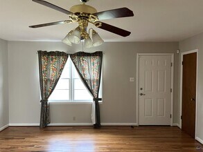 482 Lake Joy Rd in Kathleen, GA - Building Photo - Building Photo