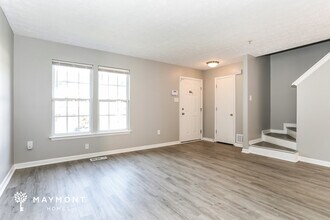 2023 Hackberry Rd in Essex, MD - Foto de edificio - Building Photo