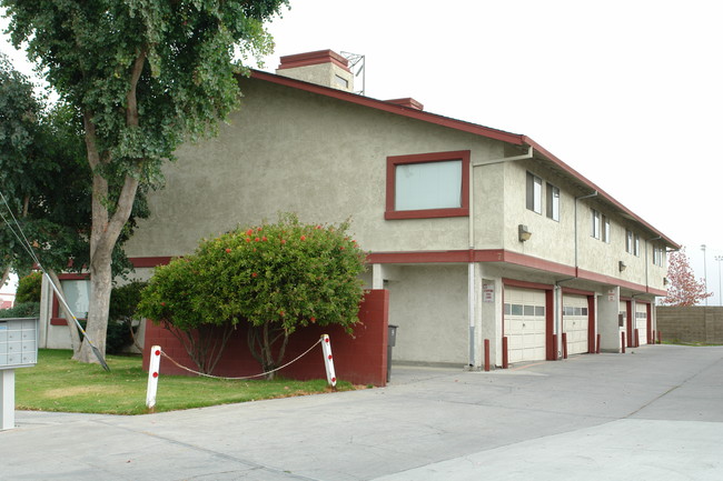 9 Sun St in Salinas, CA - Building Photo - Building Photo