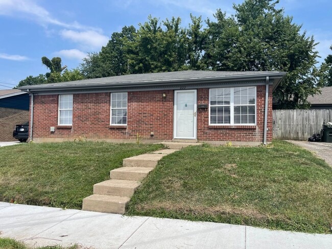 property at 623 E 7th St