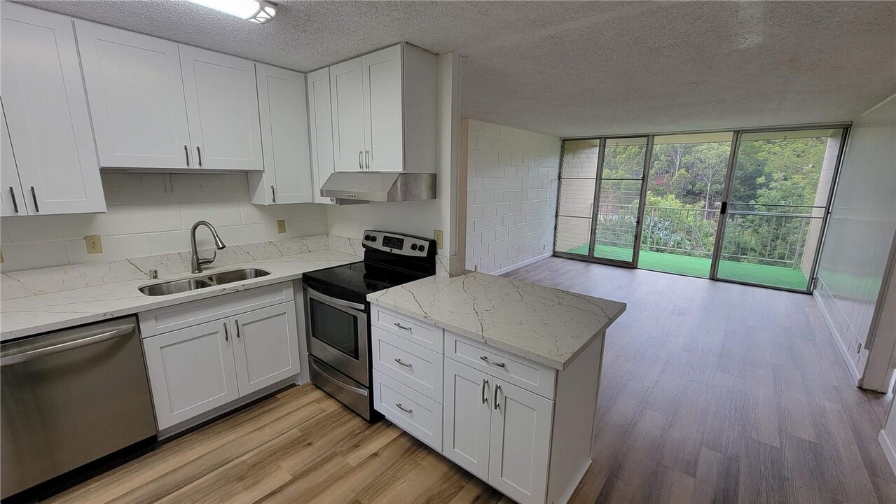 95-273-273 Waikalani Dr in Mililani, HI - Building Photo