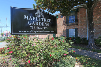 Mapletree Gardens Apartments in Houston, TX - Building Photo - Building Photo