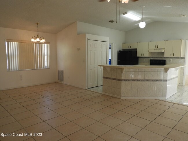 1420 Denali St SE in Palm Bay, FL - Building Photo - Building Photo