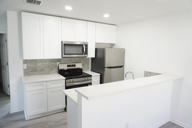 property at 1181 W 28th St