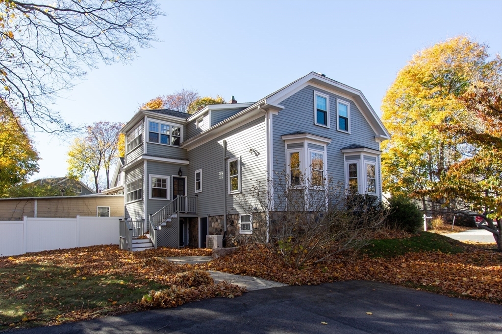 7 Woods Ln in Ipswich, MA - Foto de edificio