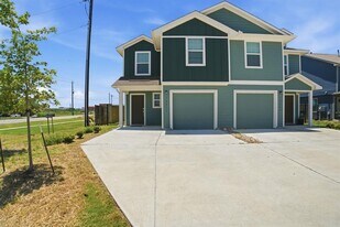 12213 Rising Moon Ln in Austin, TX - Building Photo