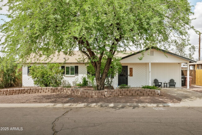 property at 1720 N 74th Pl