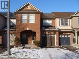 1065 Barclay Cir in Milton, ON - Building Photo