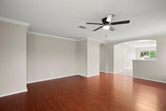 108 Grant Way in Kyle, TX - Building Photo - Building Photo