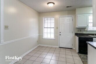 4458 Shadow Creek St in Memphis, TN - Building Photo - Building Photo