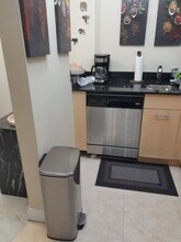 2670 E Sunrise Blvd, Unit ADORNED BY NATURAL BEAUTY in Fort Lauderdale, FL - Foto de edificio - Building Photo