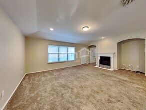 13321 Evergreen Dr in Fort Worth, TX - Building Photo - Building Photo