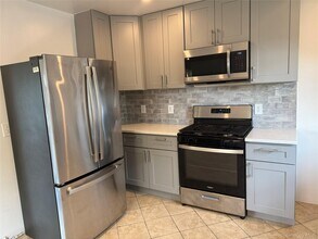 94 Washington Ave N in White Plains, NY - Building Photo - Building Photo