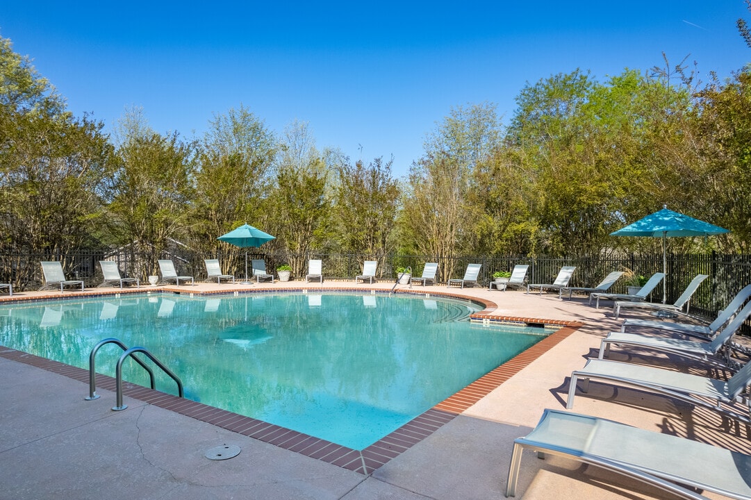Village Square in Gainesville, GA - Foto de edificio
