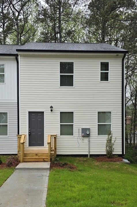 7252 Crestside Dr in Austell, GA - Building Photo