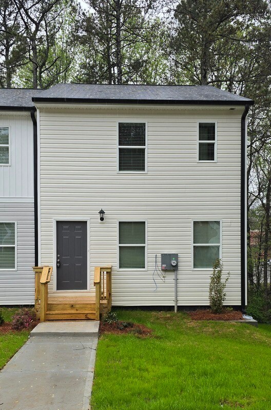 property at 7252 Crestside Dr
