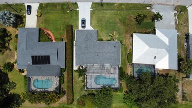 1132 SE Oriental Ave in Port St. Lucie, FL - Building Photo - Building Photo