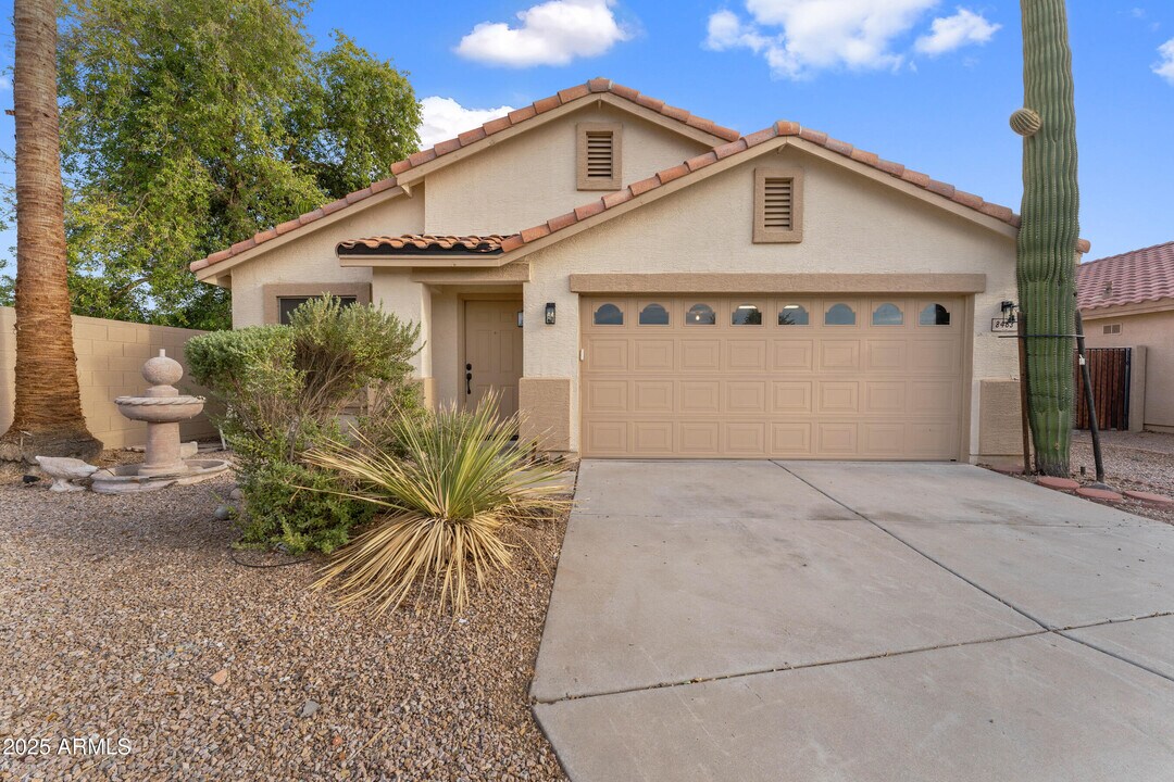 8463 E Natal Cir in Mesa, AZ - Building Photo