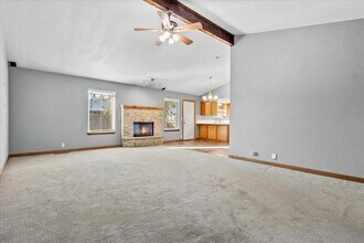 8800 NW 92nd St in Oklahoma City, OK - Building Photo - Building Photo