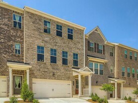 3537 Hidden Valley Cir in Lawrenceville, GA - Building Photo