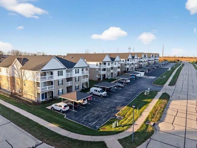 6300 Spring River Dr in O'Fallon, MO - Building Photo - Building Photo