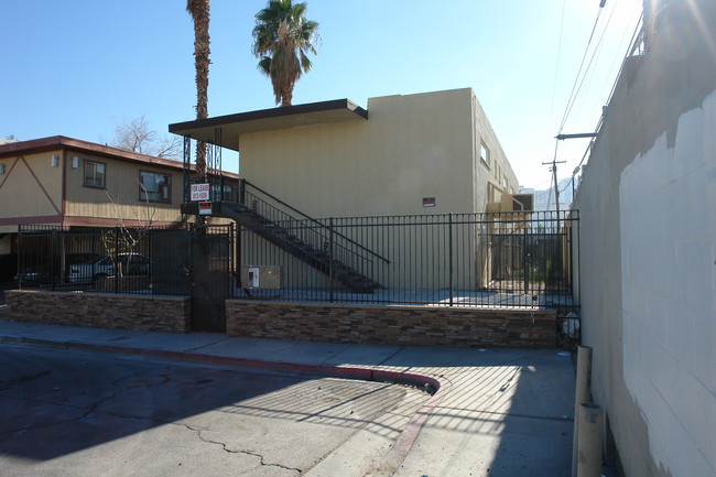 245 W Philadelphia Ave in Las Vegas, NV - Building Photo - Building Photo