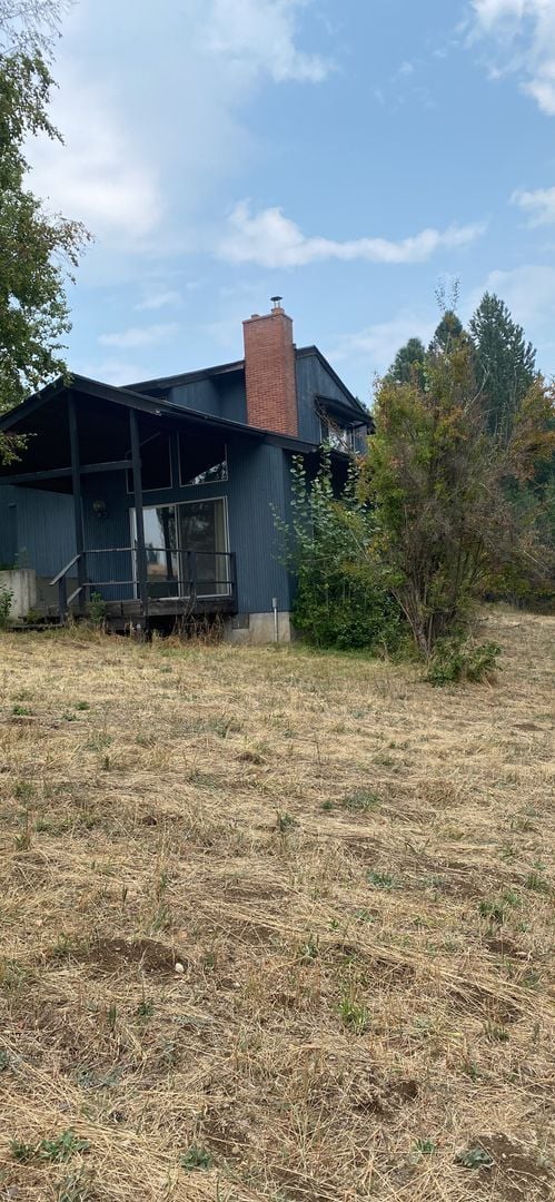 property at 4780 US-2