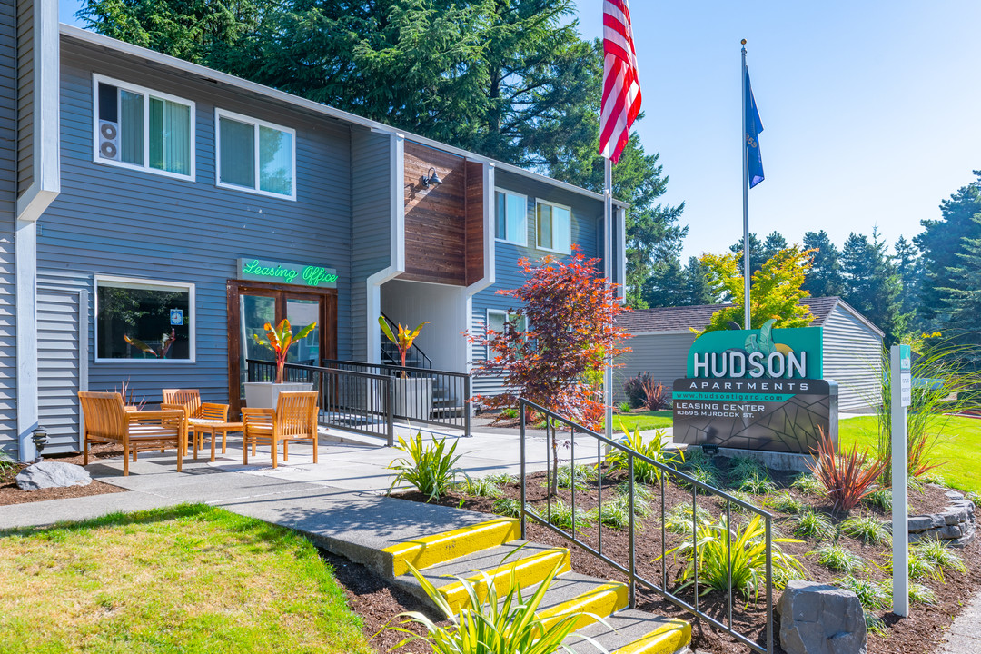 Hudson South by Trion Living Photo