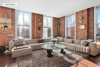 60 Warren St in New York, NY - Building Photo - Building Photo