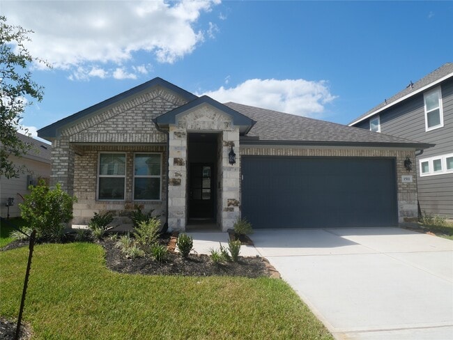 property at 1511 Copelabd Dr