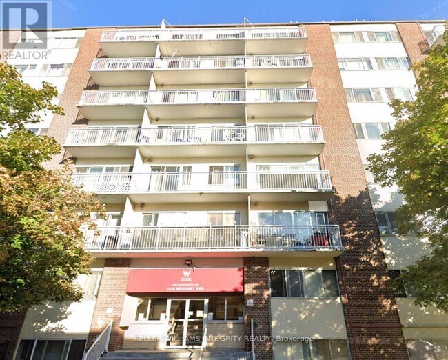 property at 1435 Morisset Ave