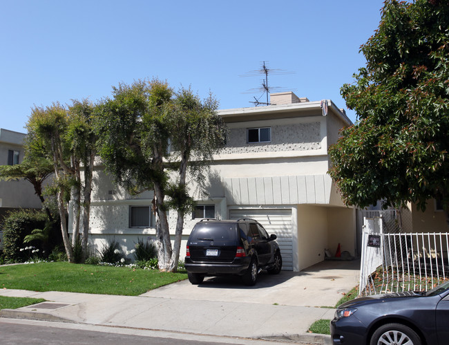 Colby Avenue in Los Angeles, CA - Building Photo - Building Photo