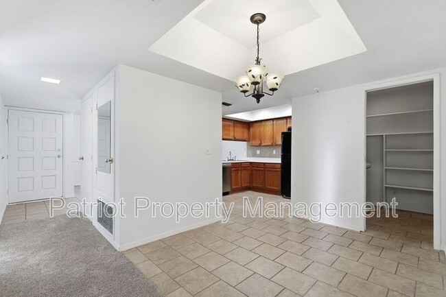 2020 W Union Hills Dr