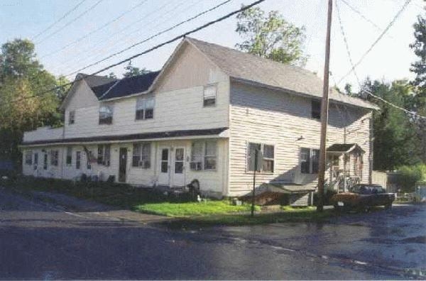 50 42nd St in Kerhonkson, NY - Building Photo