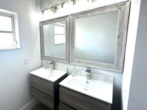 10723 Greentrail Dr S in Boynton Beach, FL - Building Photo - Building Photo