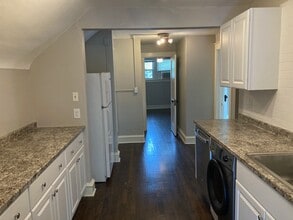 3810 Harrison Blvd, Unit 3 in Kansas City, MO - Building Photo - Building Photo