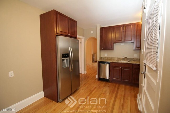 2106 W Ainslie St-Unit -Apt 2N in Chicago, IL - Building Photo - Building Photo