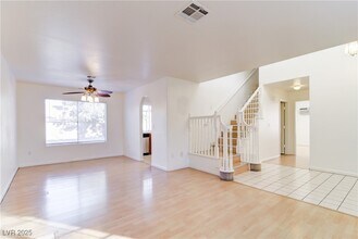 2616 Island Brook Dr in Las Vegas, NV - Building Photo - Building Photo