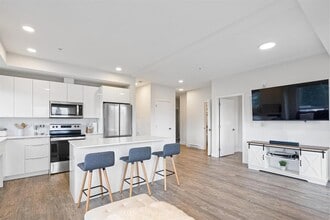 9450-9450 Robson St in Chilliwack, BC - Building Photo - Building Photo