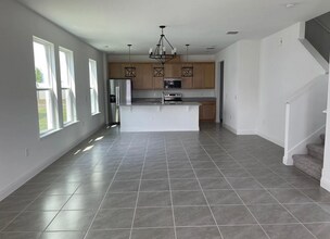 12067 Bracco St in Winter Garden, FL - Building Photo - Building Photo