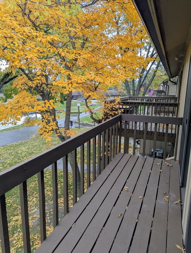 32 Montego Colony in Fox Lake, IL - Building Photo - Building Photo