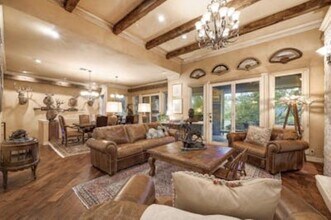 2305 Barton Creek Blvd, Unit 29 in Austin, TX - Building Photo - Building Photo