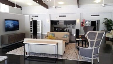 2650 Coconut Bay Ln in Sarasota, FL - Building Photo - Building Photo