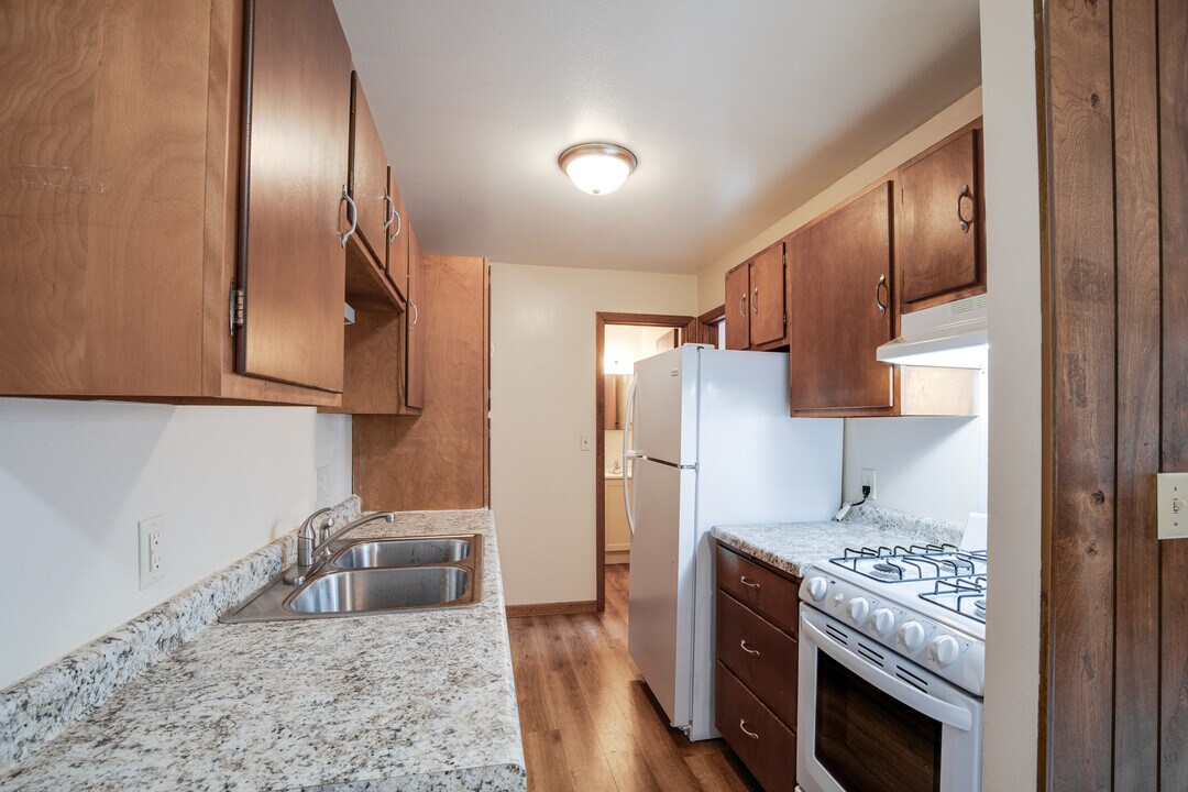 417 Washington St Apartments in Eau Claire, WI - Foto de edificio