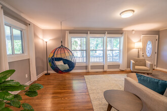 2156 Barbara Ln, Unit Single Family Home in Decatur, GA - Building Photo - Building Photo
